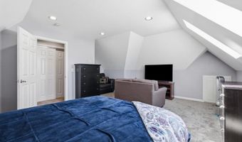 15586 Cedar Ln, Basehor, KS 66007