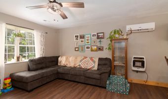 1275 Highway Dd, Ava, MO 65608