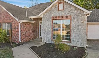 1030 East Dr, Bartlesville, OK 74006