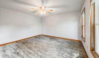 91 Ford St, Ansonia, CT 06401