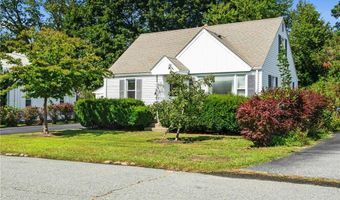 36 Westhill Dr, Cranston, RI 02920