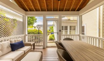 7822 MOORLAND Ln, Bethesda, MD 20814