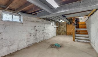 662 E 1452 Rd, Baldwin City, KS 66006