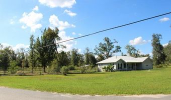 1720 Arizona St, Alford, FL 32420