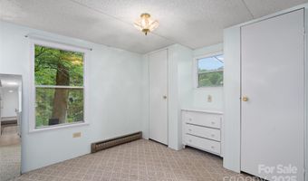 67 Quartz Ln, Balsam, NC 28707