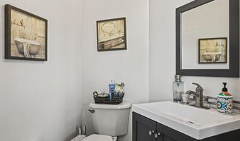 41881 PRECIOUS Sq, Aldie, VA 20105