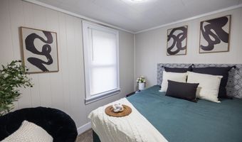 1827 Fulton St, Anderson, IN 46016