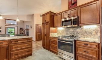 20396 Mission Ridge Ct, Bend, OR 97702