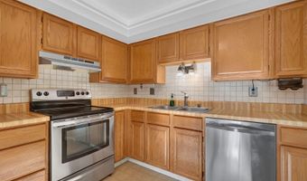 6109 GARDENIA Ct, Alexandria, VA 22310