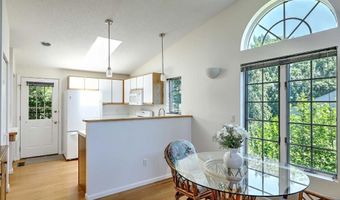 101 Cardinal Dr, North Kingstown, RI 02852