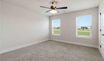 6704 Orange Ave, Bentonville, AR 72713