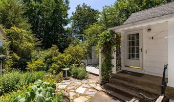 132 Fern Hill Rd, Bristol, CT 06010