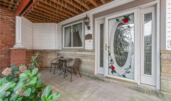 2422 E Carson St, Airville, PA 15203