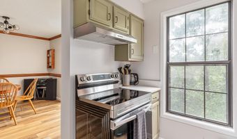 475- A KING St 13A, Basye, VA 22810