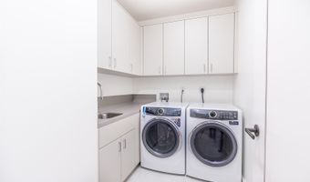 1100 Ala Moana Blvd Ph3802, Honolulu, HI 96814