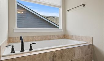 2036 SE 27TH St, Battle Ground, WA 98604