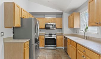 15605 EVERGLADE Ln A303, Bowie, MD 20716
