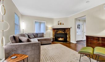 6020 BROAD St, Bethesda, MD 20816