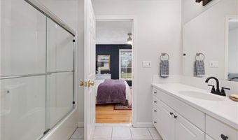 5 Woodbine Ln, Exeter, RI 02822