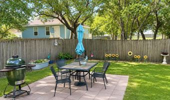 6195 W Forrest St, Bay St. Louis, MS 39520