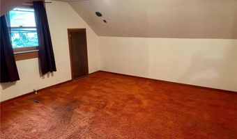 1004 S 2nd St, Alma, WI 54610