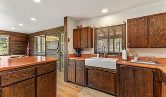 24 County Rd 2079, Alpine, AZ 85920