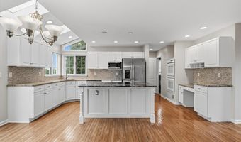 9036 Audubon Dr, Adams Twp., PA 15044