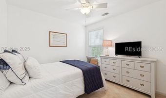 4 Lake Linden Pl, Bluffton, SC 29910
