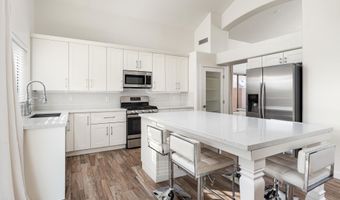 33454 N SYMER Dr, Cave Creek, AZ 85331