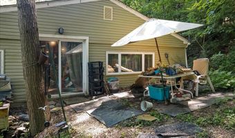6680 Haasadahl Rd, Allentown, PA 18106