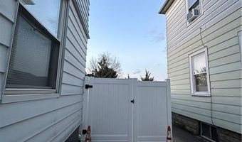 69 Whipple Ave, Cranston, RI 02920