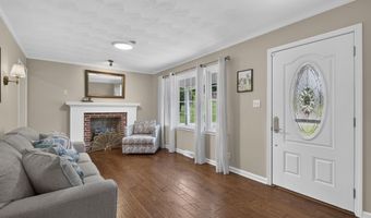 379 NE Morningside Ln, Abingdon, VA 24210