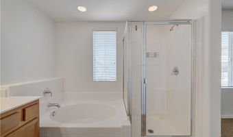 11428 Belmont Lake Dr 102, Las Vegas, NV 89135