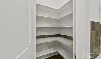 3760 Jackie Ln, Boise, ID 83704