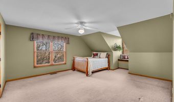 731 E 1100 Rd, Baldwin City, KS 66006