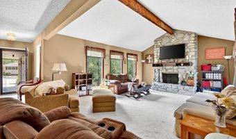 1329 Oakdale Dr, Bartlesville, OK 74006