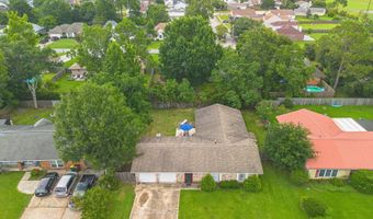 897 Auburn Dr, Biloxi, MS 39532