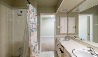 1307 Lincoln St, Alice, TX 78332