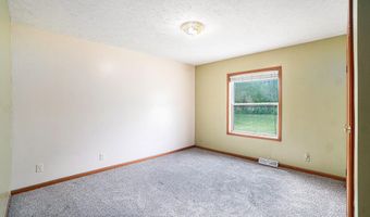 6590 6596 Admirals Pt, Alanson, MI 49706