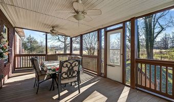 5568 Willow Oak Dr, Baxter, TN 38544