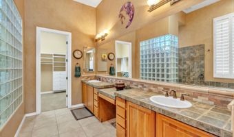 40319 N HAWK RIDGE Trl, Anthem, AZ 85086