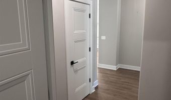 820 E Park Pl, Andover, KS 67002