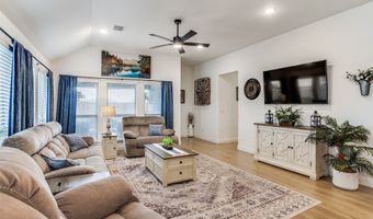 228 Shawnee Trl, Alvarado, TX 76009