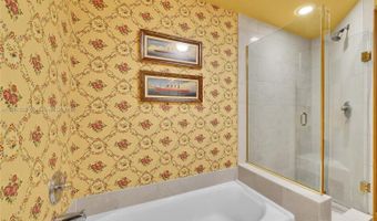 21150 Point Pl 1404, Aventura, FL 33180