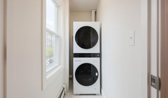 529 Wood St 3, Bristol, RI 02809