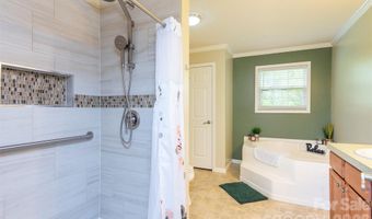 25 Inglescott Way, Alexander, NC 28701