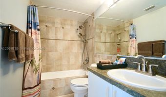 19999 E Country Club Dr 1404, Aventura, FL 33180