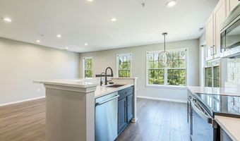 2865 Barclay Way, Ann Arbor, MI 48105