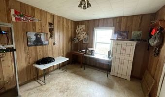 3855 SULPHUR CREEK Rd, Big Sandy, TN 38221
