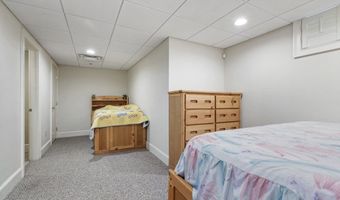 50 Clemence St 50, Cranston, RI 02920